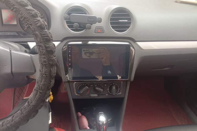 Used Volkswagen Jetta 2013 1.6L Automatic Comfort Model Audio And AC Panel