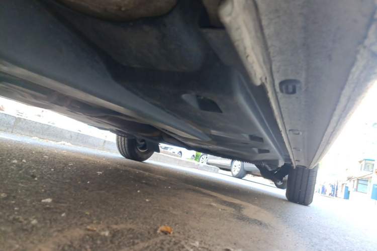 Used Volkswagen Jetta 2013 1.6L Manual Fashion Edition Chassis Front Left