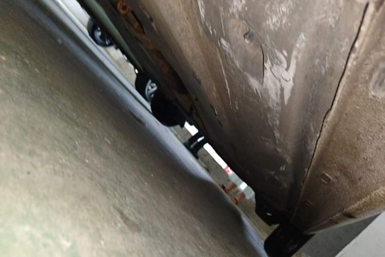 Used Volkswagen Jetta 2013 1.6L Manual Fashion Edition Chassis Front Left