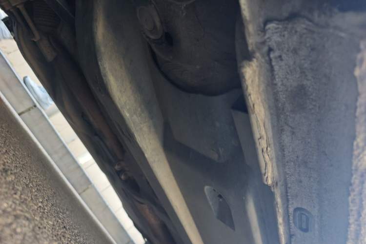 Used Volkswagen Jetta 2013 1.6L Automatic Comfort Model Chassis Front Left