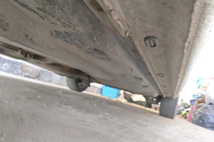 Used Volkswagen Jetta 2013 1.6L Automatic Comfort Model Chassis Front Left