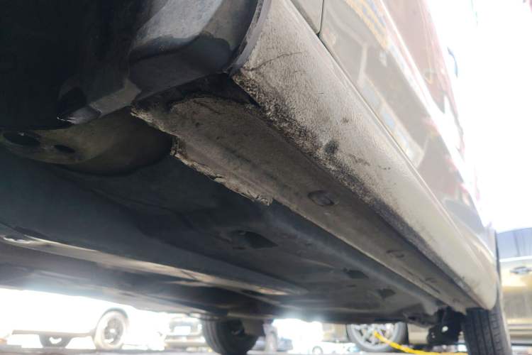 Used Volkswagen Jetta 2013 1.6L Manual Fashion Edition Chassis Front Left