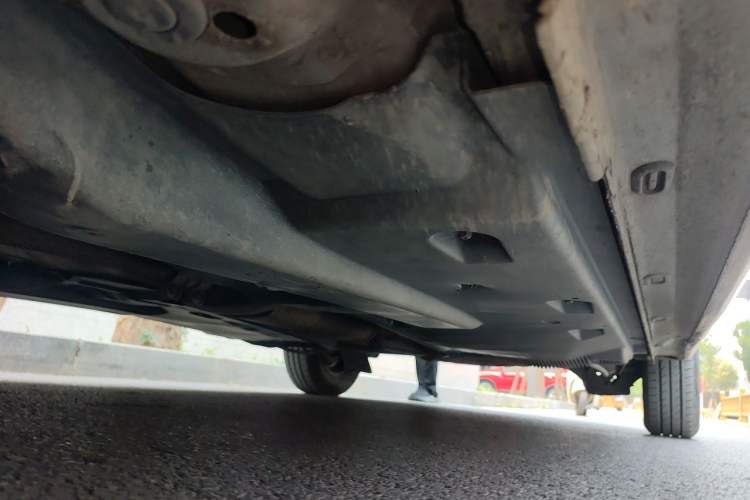 Used Volkswagen Jetta 2013 1.6L Manual Fashion Edition Chassis Front Left