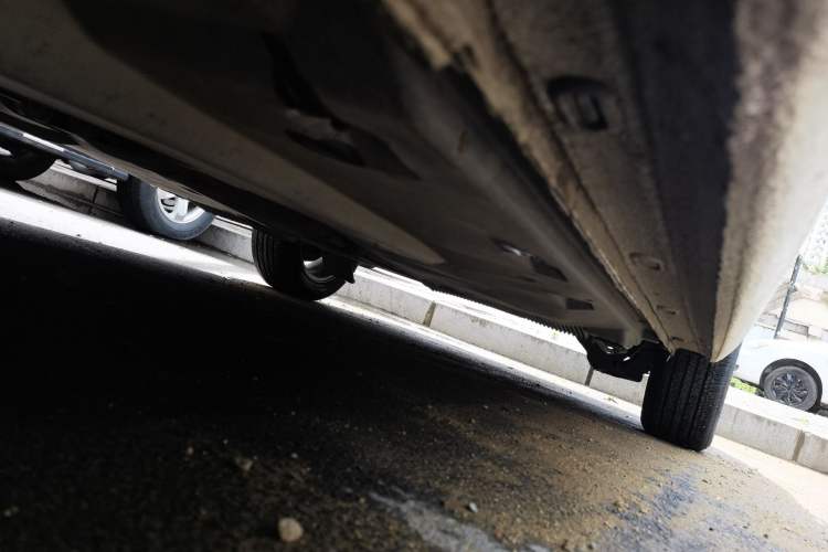 Used Volkswagen Jetta 2013 1.4L Manual Fashion Model Chassis Front Left
