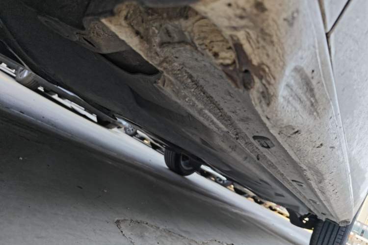Used Volkswagen Jetta 2013 1.6L Manual Comfort Model Chassis Front Left