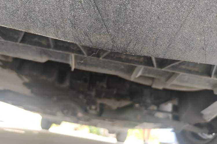 Used Volkswagen Jetta 2013 1.4L Manual Fashion Model Chassis Front