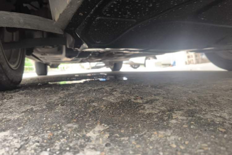 Used Volkswagen Jetta 2013 1.6L Manual Fashion Edition Chassis Front Right