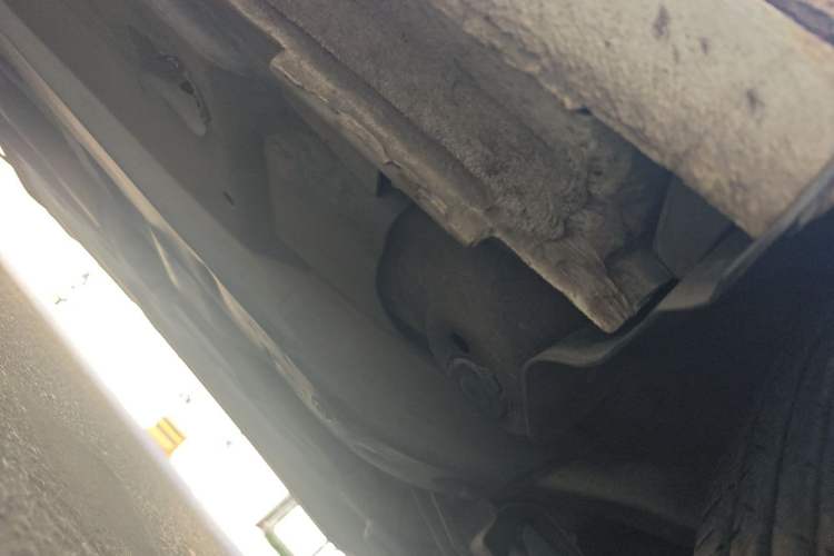 Used Volkswagen Jetta 2013 1.6L Automatic Comfort Model Chassis Front Right