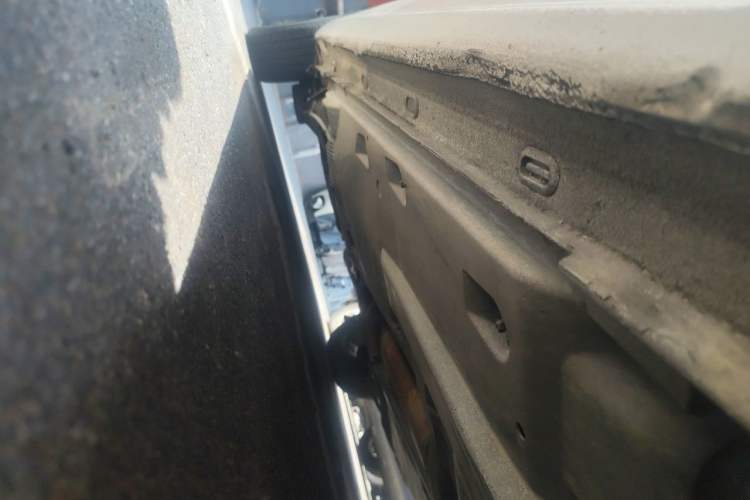 Used Volkswagen Jetta 2013 1.6L Manual Comfort Model Chassis Front Right