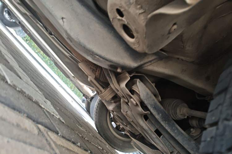 Used Volkswagen Jetta 2013 1.4L Manual Fashion Model Chassis Front Right