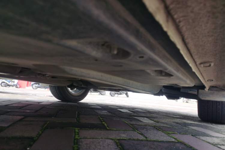 Used Volkswagen Jetta 2013 1.6L Automatic Comfort Model Chassis Front Right
