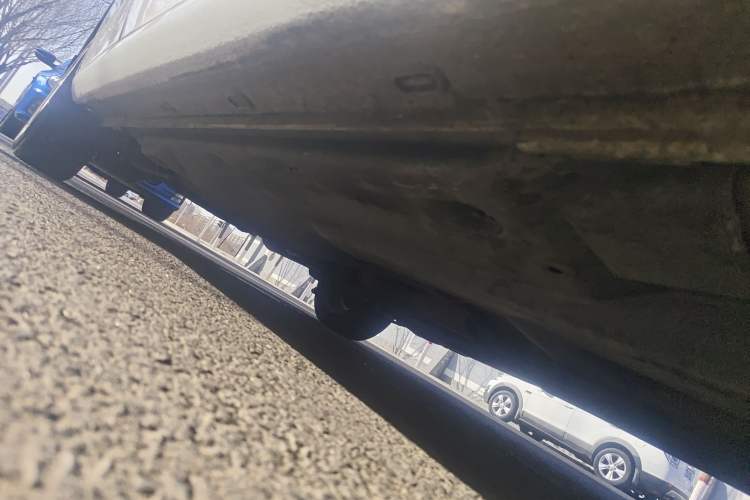 Used Volkswagen Jetta 2013 1.6L Manual Comfort Model Chassis Front Right