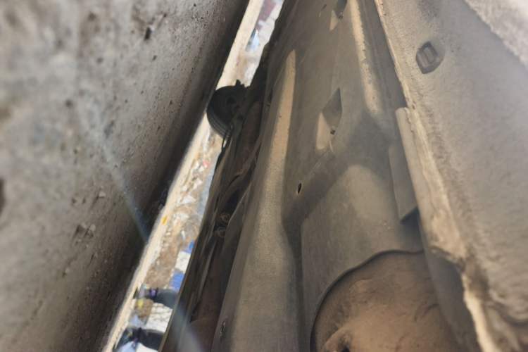Used Volkswagen Jetta 2013 1.4L Manual Fashion Model Chassis Front Right