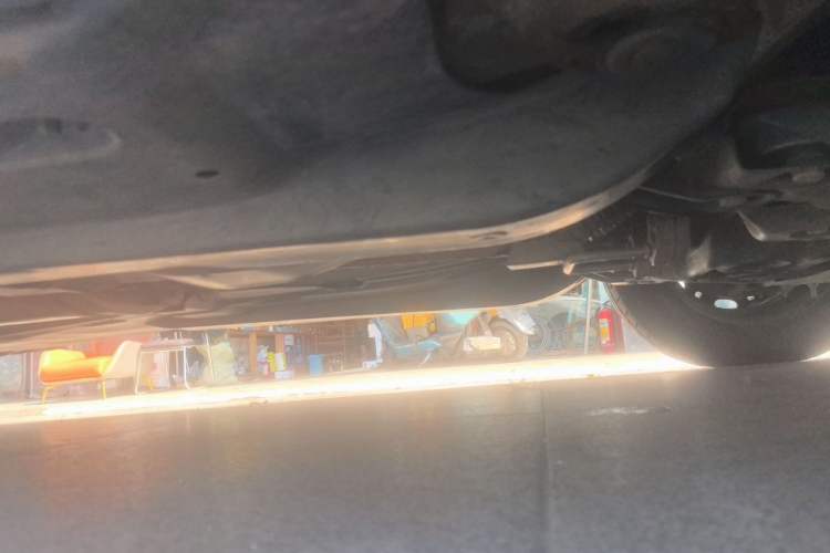 Used Volkswagen Jetta 2013 1.4L Manual Fashion Model Chassis Front Right