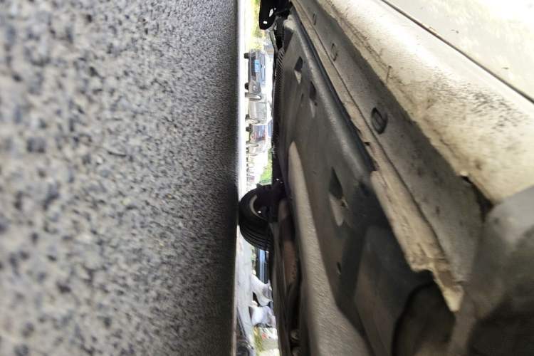 Used Volkswagen Jetta 2013 1.6L Automatic Comfort Model Chassis Front Right