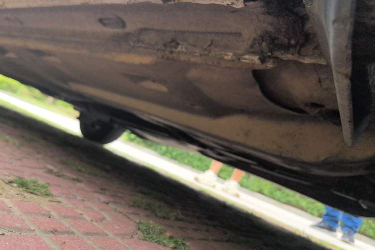 Used Volkswagen Jetta 2013 1.6L Manual Fashion Edition Chassis Front Right