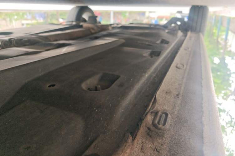 Used Volkswagen Jetta 2013 1.6L Manual Comfort Model Chassis Front Right