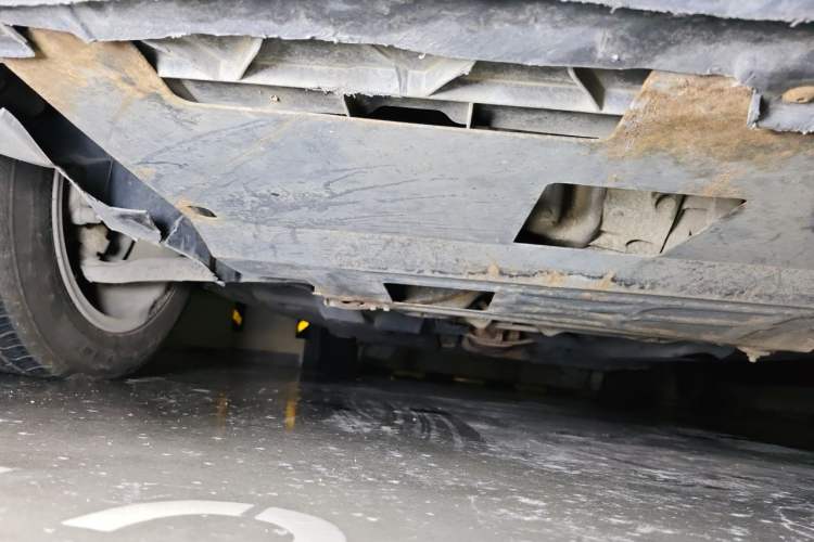Used Volkswagen Jetta 2013 1.4L Manual Comfort Model Chassis Front