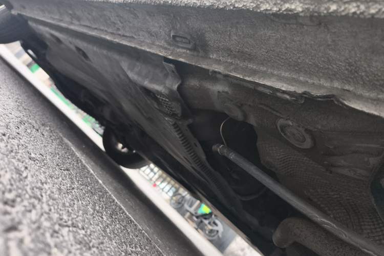 Used Volkswagen Jetta 2013 1.6L Manual Comfort Model Chassis Rear Left