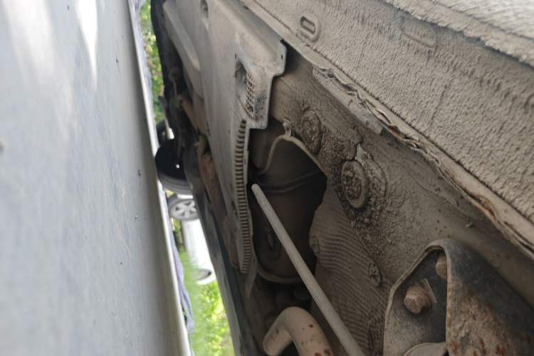 Used Volkswagen Jetta 2013 1.4L Manual Fashion Model Chassis Rear Left