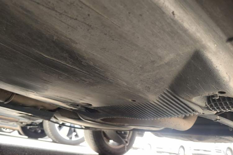 Used Volkswagen Jetta 2013 1.6L Manual Comfort Model Chassis Rear Left