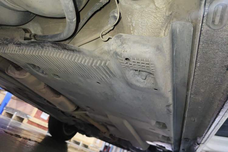 Used Volkswagen Jetta 2013 1.6L Manual Comfort Model Chassis Rear Right