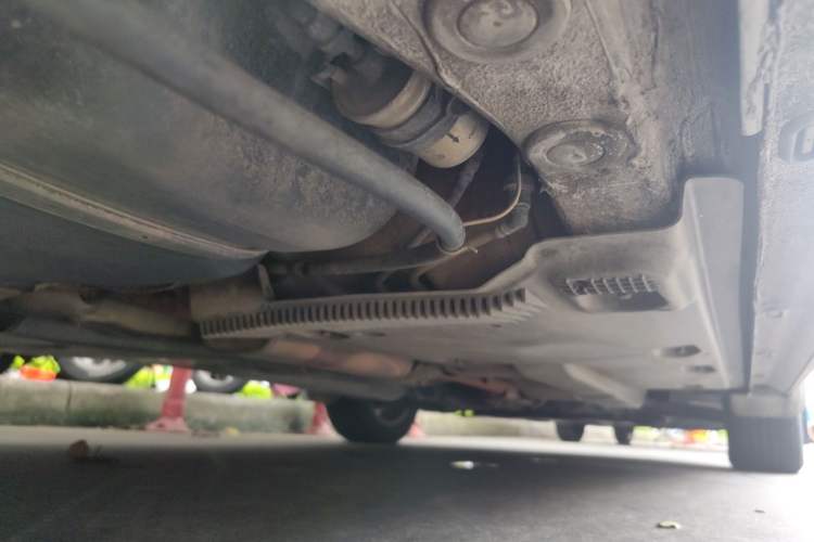 Used Volkswagen Jetta 2013 1.6L Manual Comfort Model Chassis Rear Right