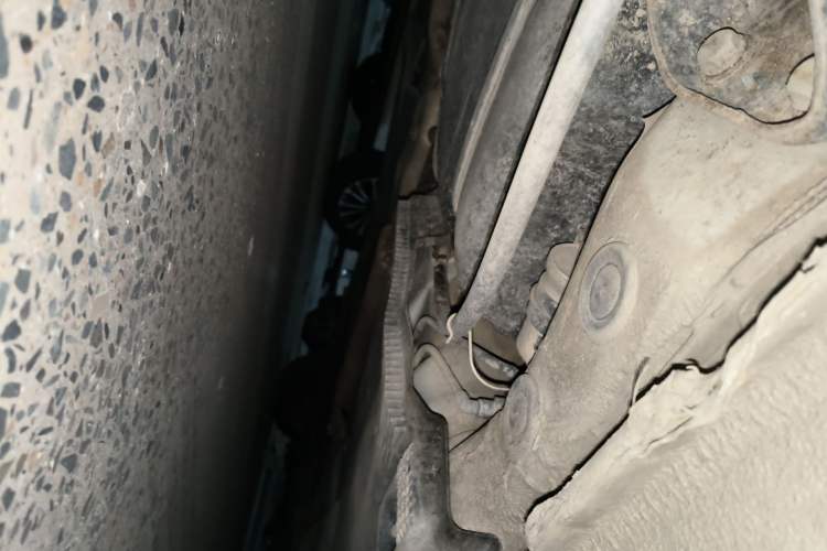 Used Volkswagen Jetta 2013 1.6L Manual Comfort Model Chassis Rear Right