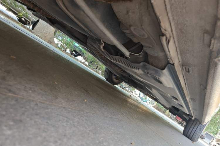 Used Volkswagen Jetta 2013 1.6L Manual Fashion Edition Chassis Rear Right