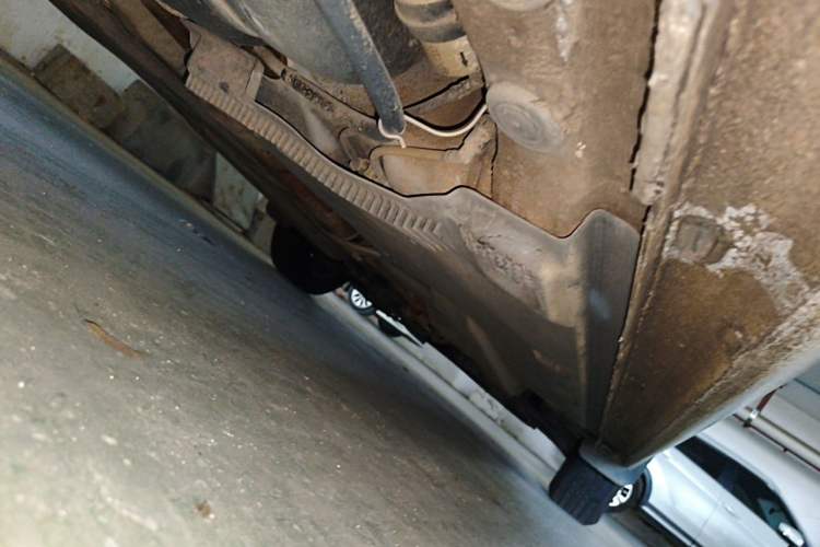 Used Volkswagen Jetta 2013 1.6L Manual Fashion Edition Chassis Rear Right