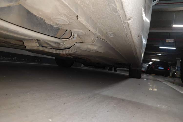 Used Volkswagen Jetta 2013 1.6L Automatic Luxury Model Chassis Rear Right