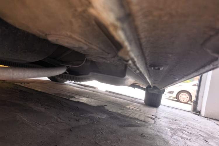 Used Volkswagen Jetta  Chassis Rear Right