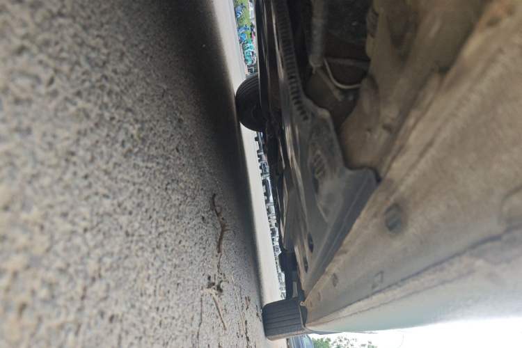 Used Volkswagen Jetta 2013 1.4L Manual Fashion Model Chassis Rear Right
