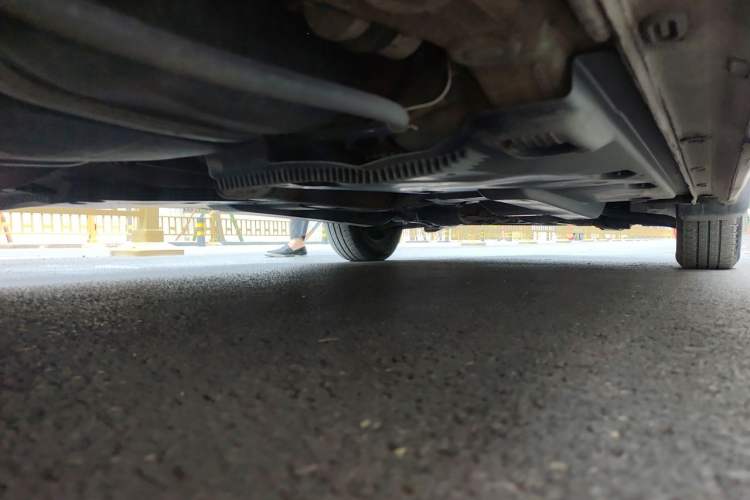 Used Volkswagen Jetta 2013 1.6L Manual Fashion Edition Chassis Rear Right