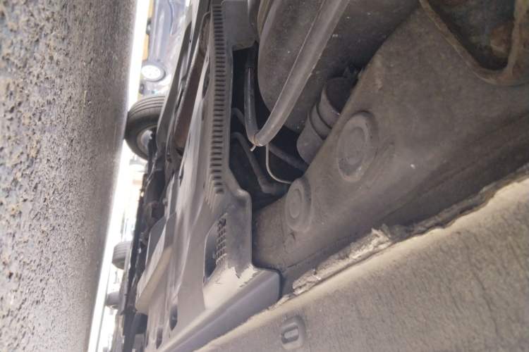 Used Volkswagen Jetta 2013 1.6L Manual Comfort Model Chassis Rear Right