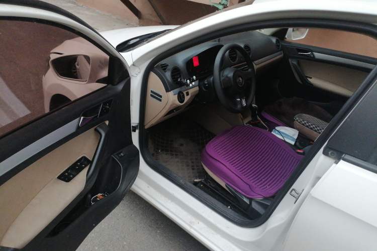 Used Volkswagen Jetta 2013 1.6L Automatic Comfort Model Driver Seat