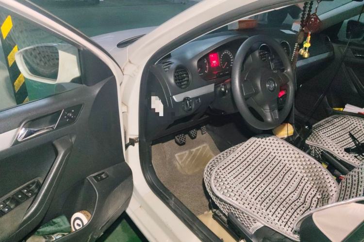 Used Volkswagen Jetta 2013 1.4L Manual Comfort Model Driver Seat
