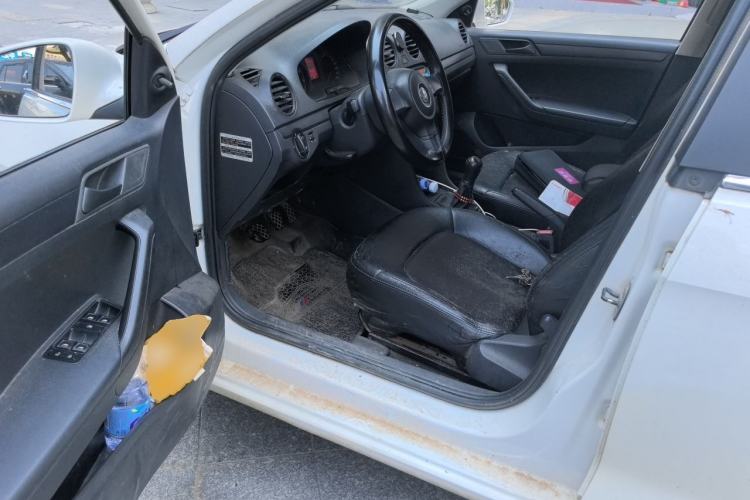 Used Volkswagen Jetta 2013 1.6L Manual Fashion Edition Driver Seat