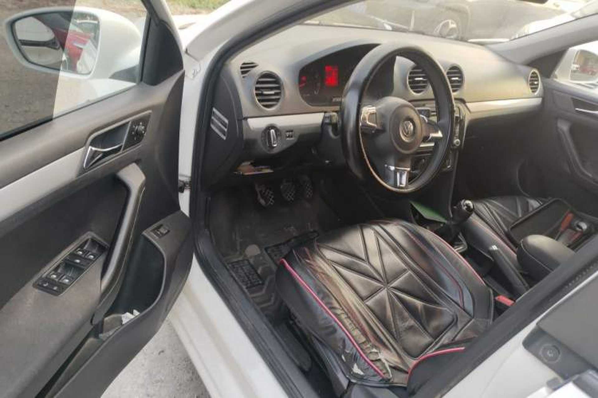 Used Volkswagen Jetta 2013 1.6L Manual Comfort Model Driver Seat