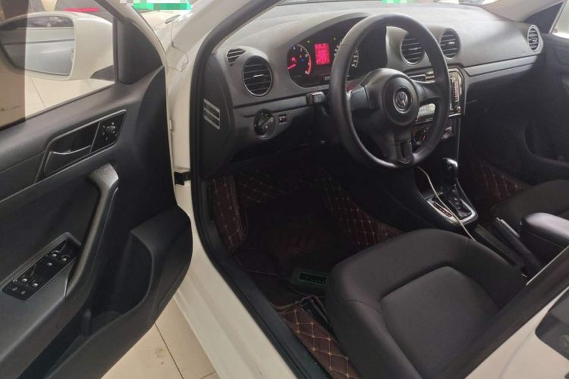Used Volkswagen Jetta 2013 1.6L Automatic Fashion Model Driver Seat