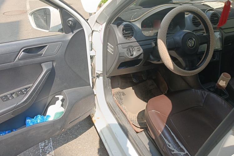 Used Volkswagen Jetta 2013 1.6L Manual Fashion Edition Driver Seat