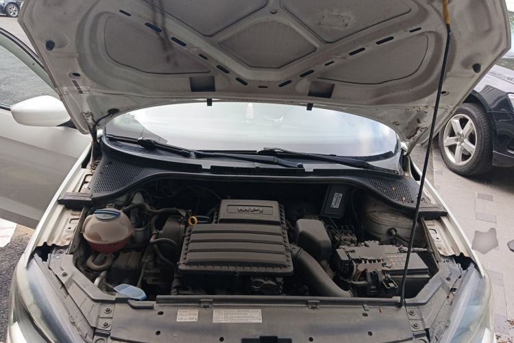 Used Volkswagen Jetta 2013 1.6L Manual Comfort Model Engine Bay