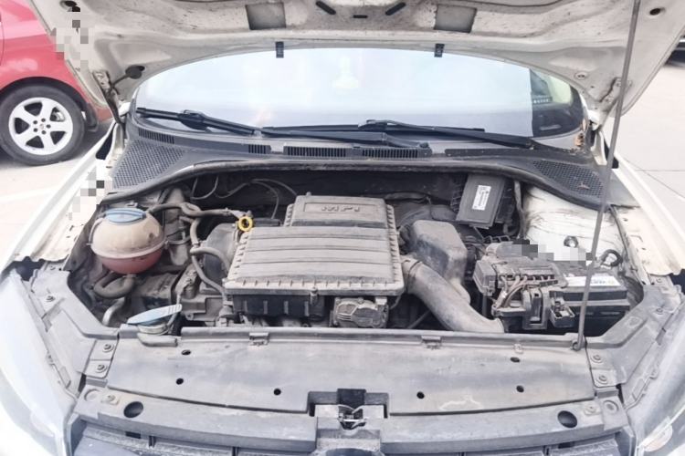 Used Volkswagen Jetta 2013 1.6L Manual Comfort Model Engine Bay