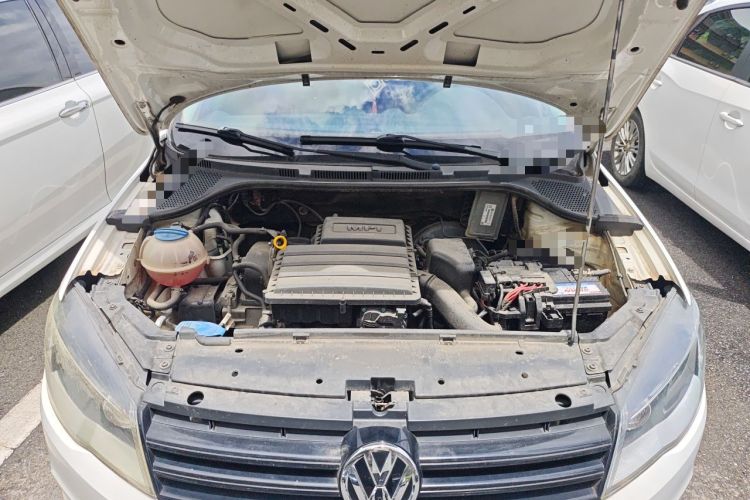 Used Volkswagen Jetta 2013 1.6L Automatic Fashion Model Engine Bay
