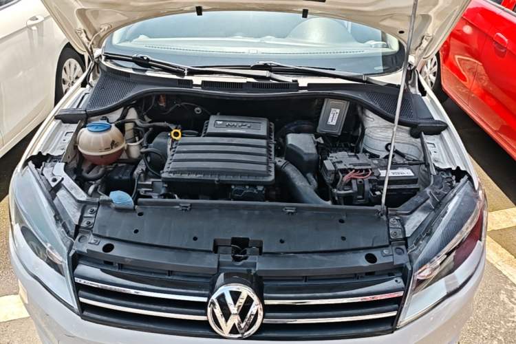 Used Volkswagen Jetta 2013 1.6L Manual Comfort Model Engine Bay
