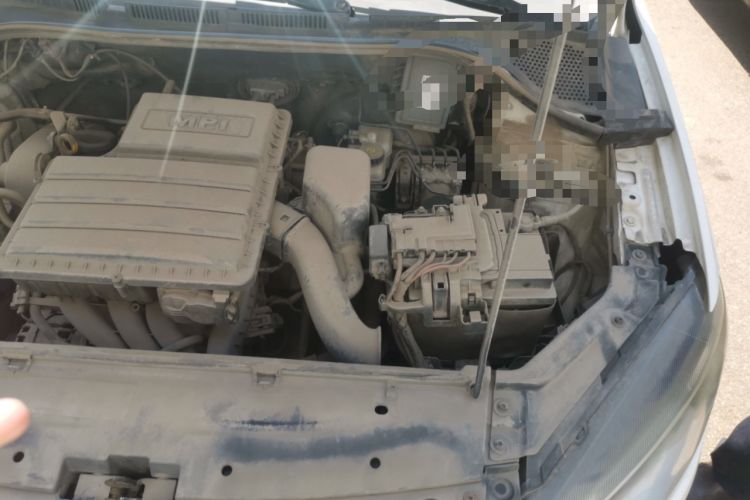 Used Volkswagen Jetta 2013 1.6L Manual Comfort Model Engine Bay Left