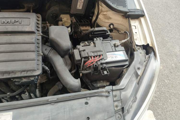 Used Volkswagen Jetta 2013 1.6L Automatic Comfort Model Engine Bay Left