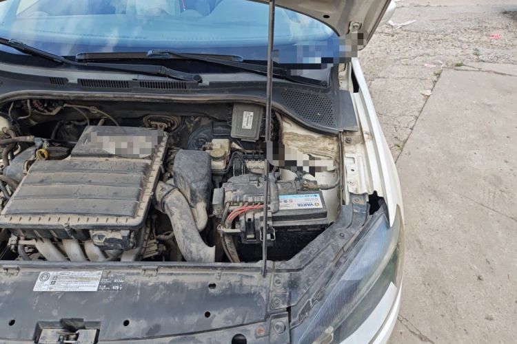 Used Volkswagen Jetta 2013 1.6L Manual Comfort Model Engine Bay Left