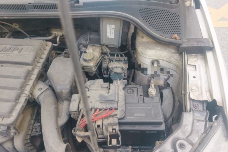 Used Volkswagen Jetta 2013 1.6L Manual Comfort Model Engine Bay Left
