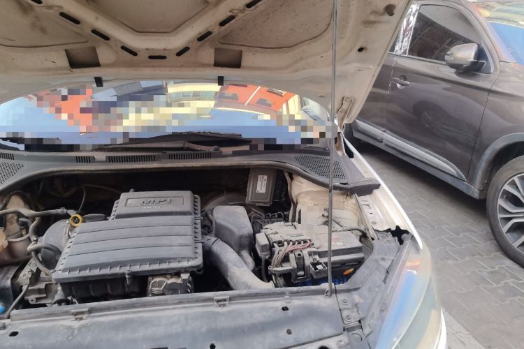 Used Volkswagen Jetta 2013 1.4L Manual Comfort Model Engine Bay Left